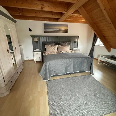 Appartement Gemuetliches In Ruhiger Lage.